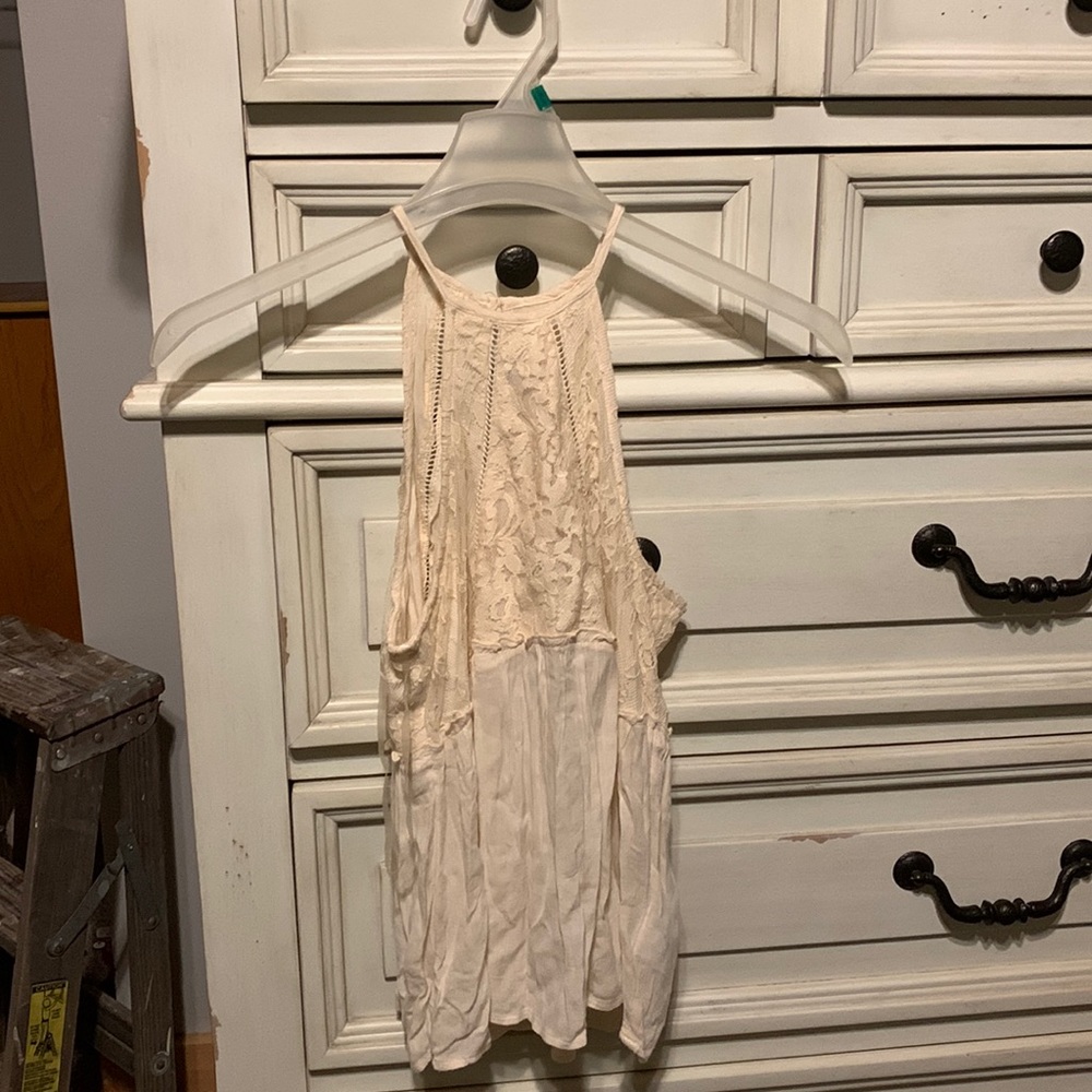 XS lace tank top